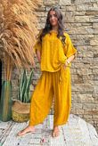 Kiti Paisley Damask Hitch Tee Tumeric